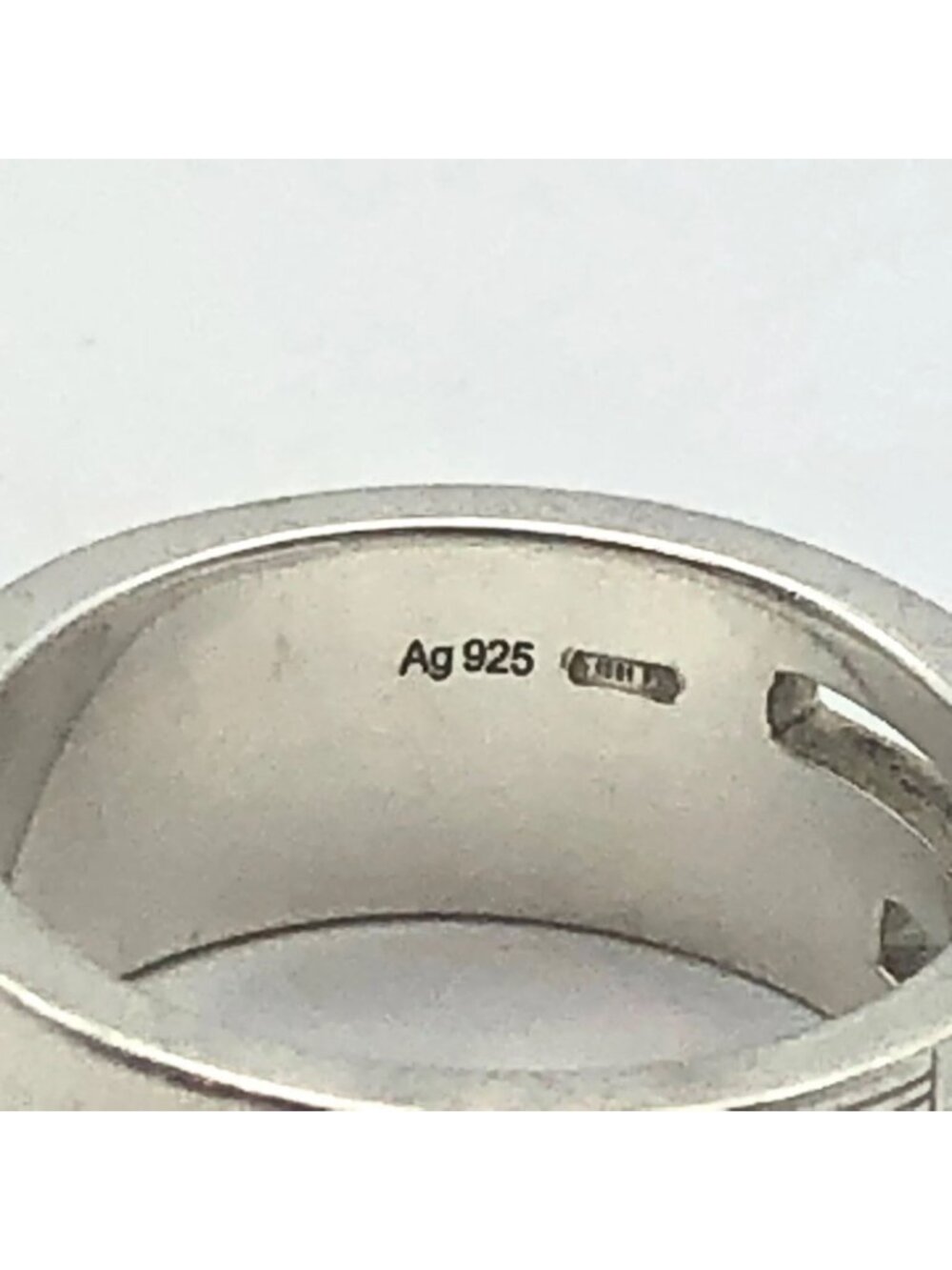 Gucci Silver Ring GG Necklace - Picture 7 of 9